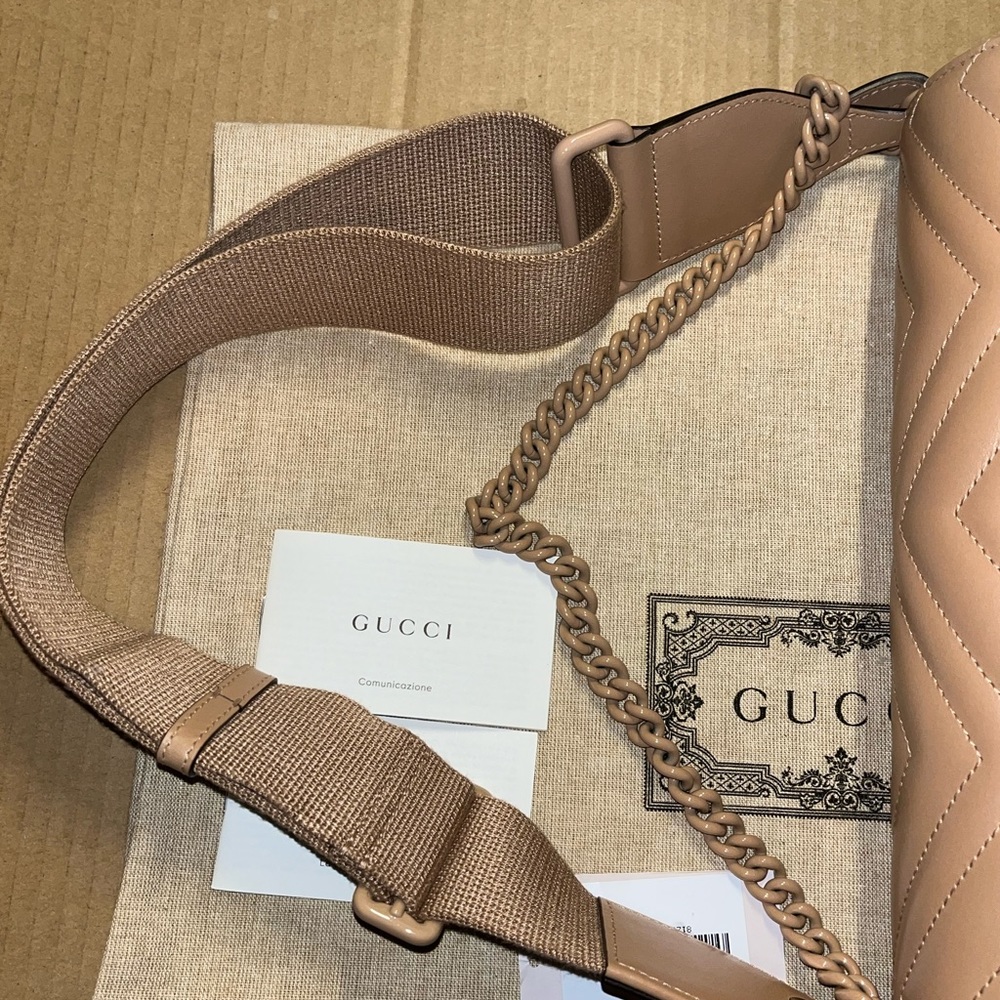 Gucci Tan Shoulder Bag - Picture 5 of 10